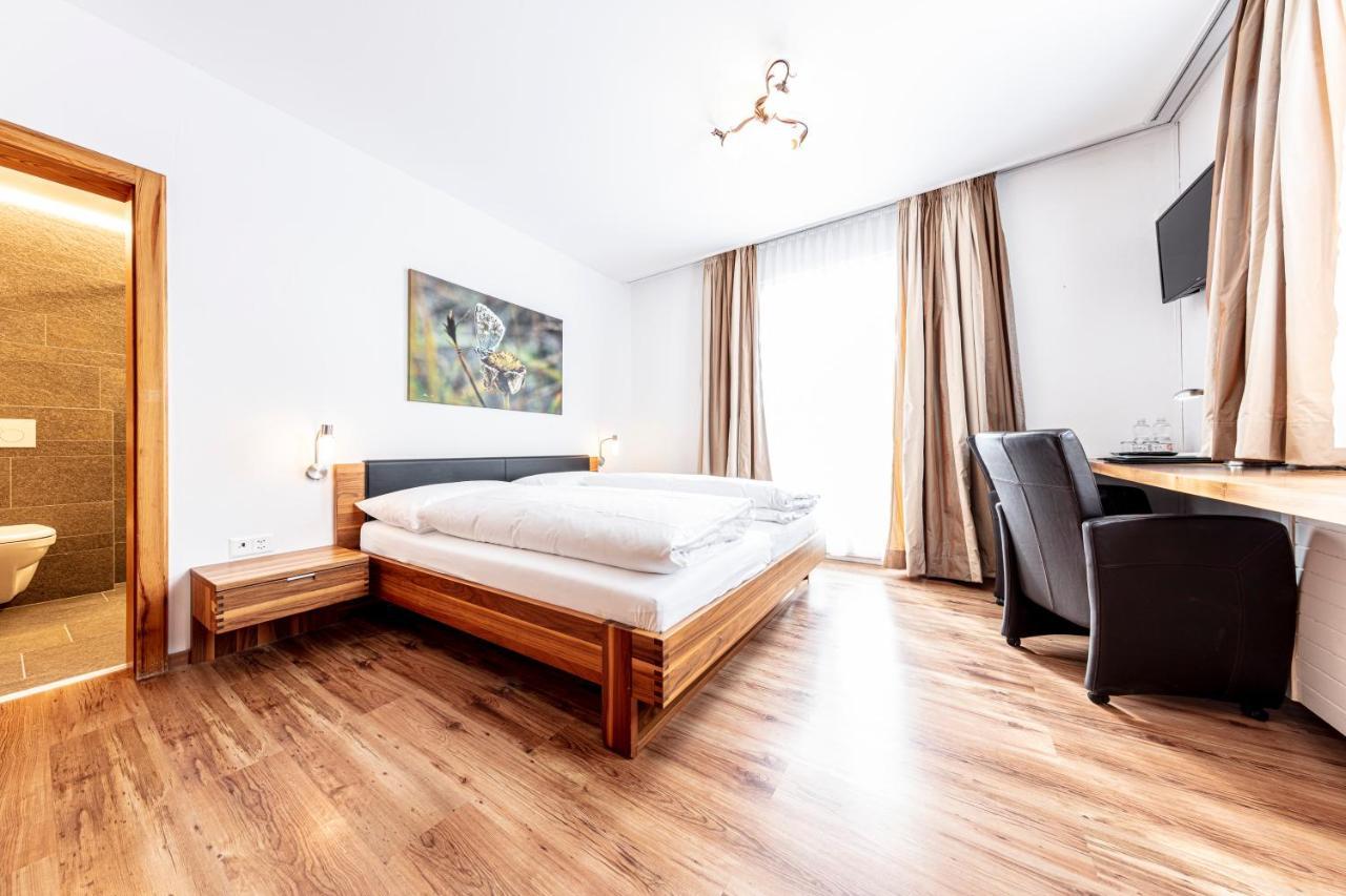 Hotel Filli Scuol Buitenkant foto