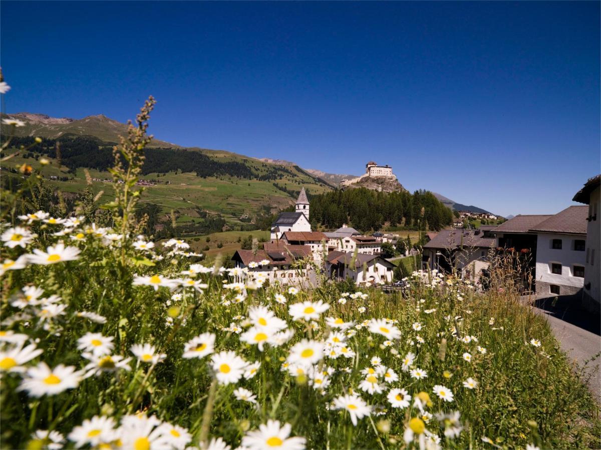 Hotel Filli Scuol Buitenkant foto