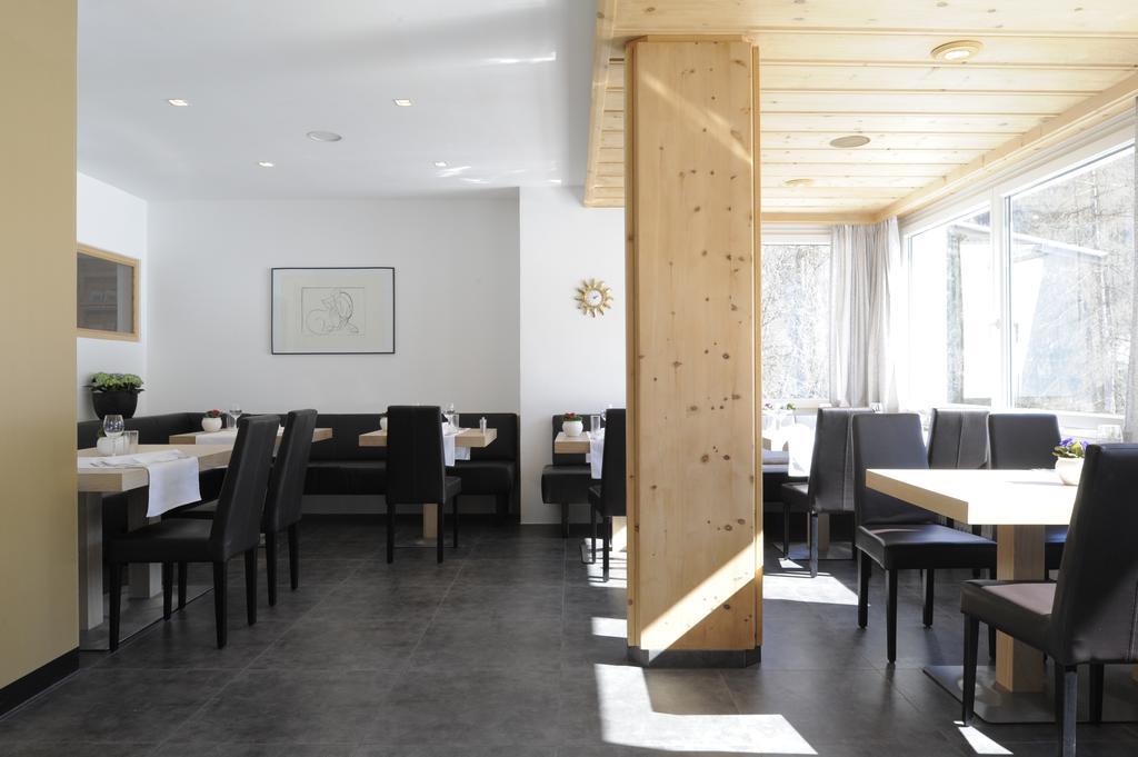 Hotel Filli Scuol Buitenkant foto